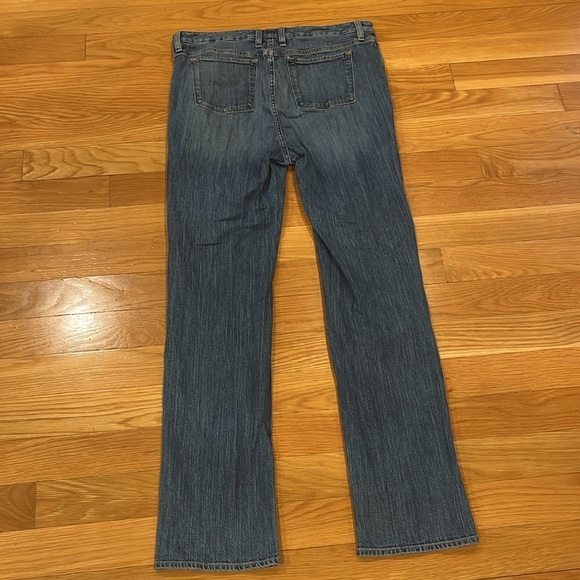 L.L.Bean women’s favorite fit jeans size 16 tall. - Picture 7 of 8